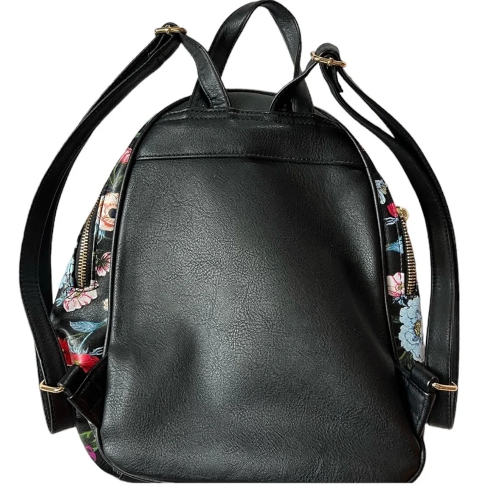 BIG BUDDAH Floral Backpack in Black -- GORGEOUS!!!!